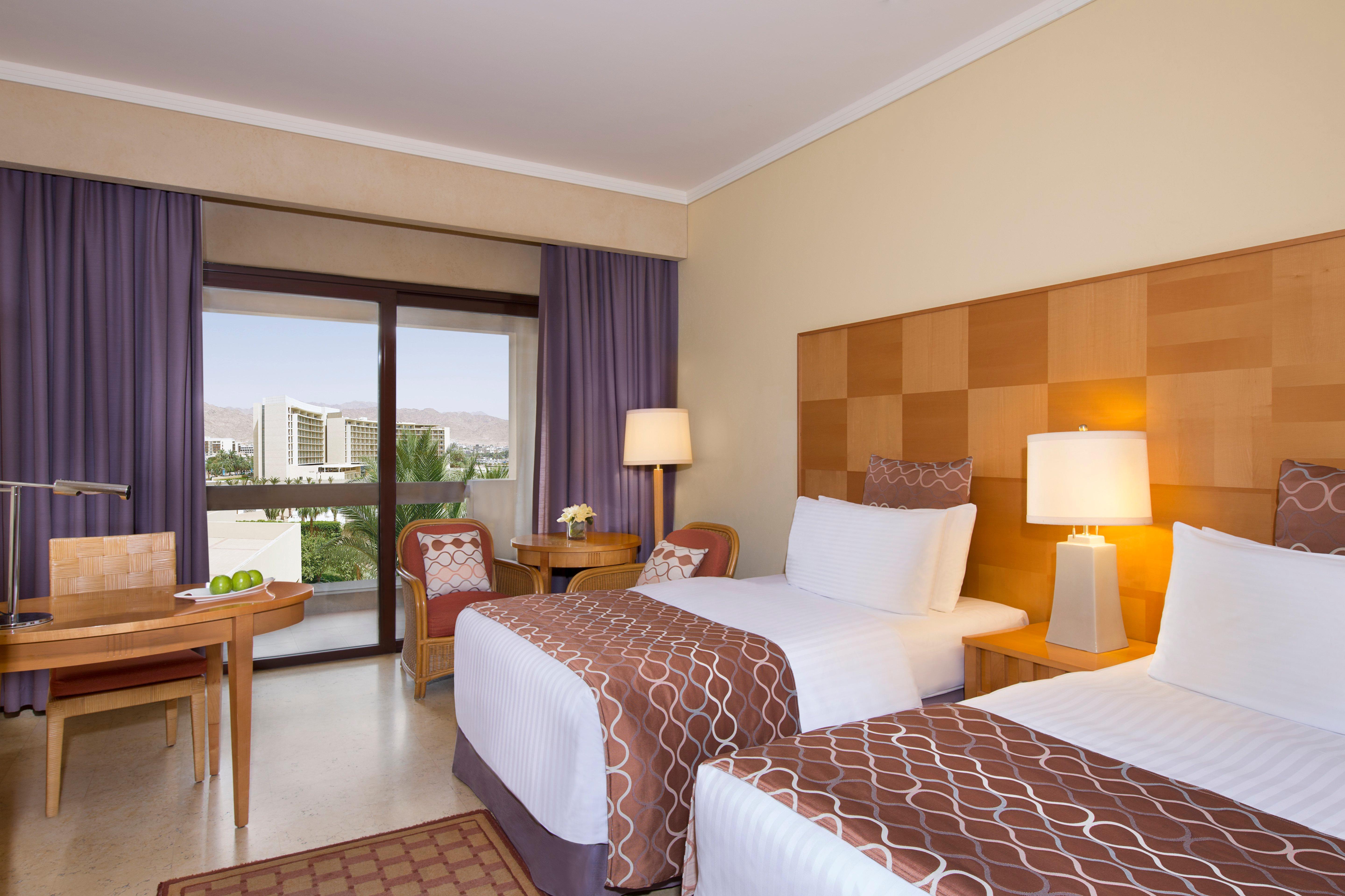 Intercontinental Aqaba By Ihg Hotel Ngoại thất bức ảnh A room at the Hilton Sharm El Sheikh